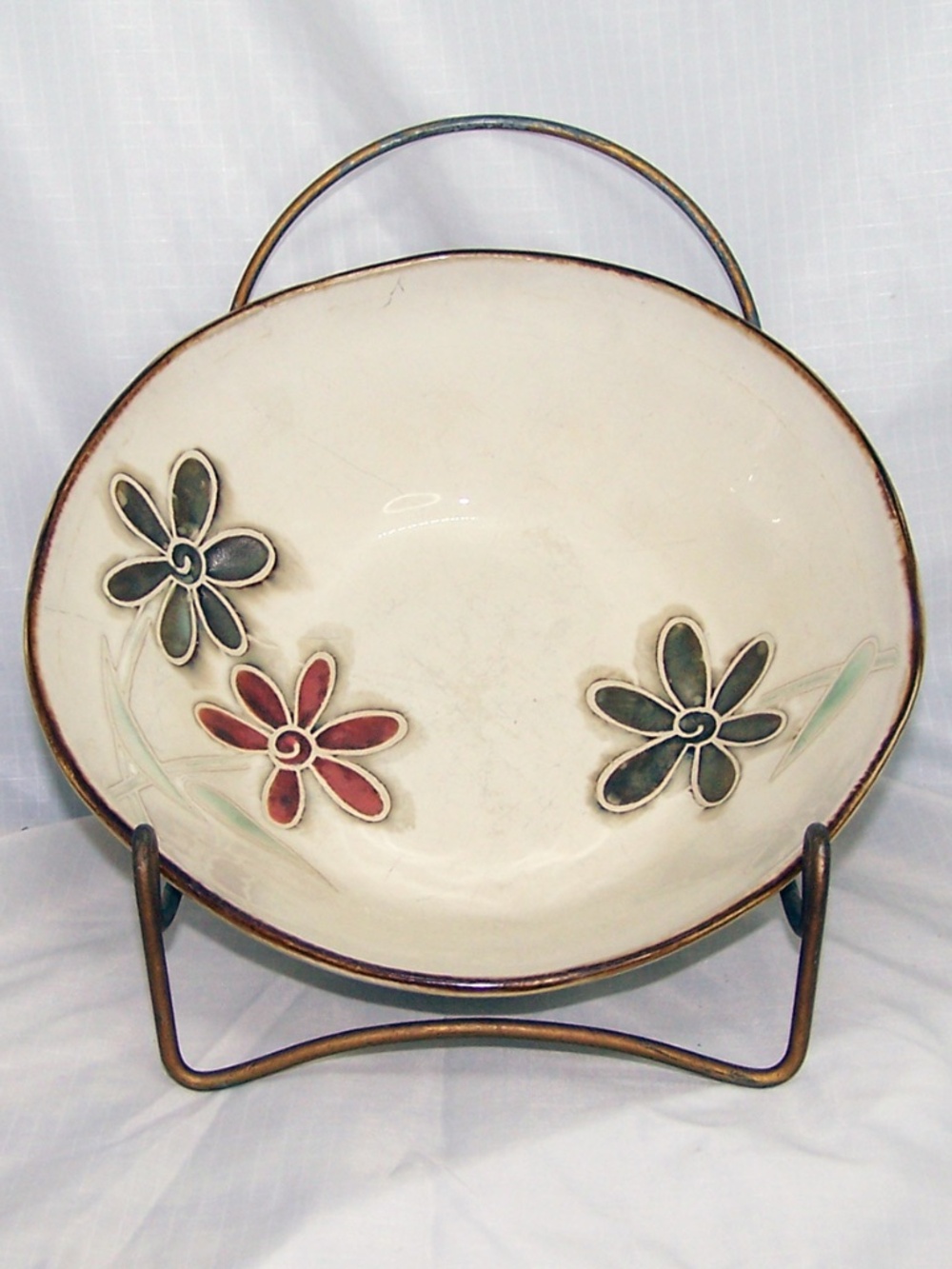 Pier 1 - Petals pattern stoneware bowl- Soup/Cereal Bowl